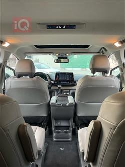 تۆیۆتا سیانا